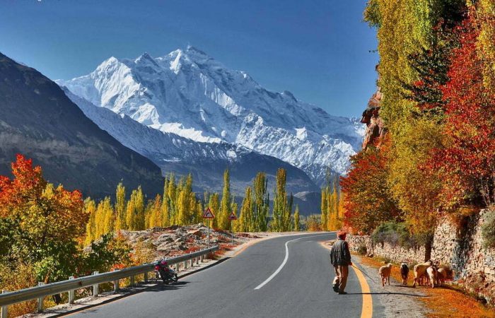 Hunza Valley Autumn Tour